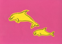 Imagen de Evripides & His Trajedis, con fondo rosados figuras de delfines amarillos mirando de perfil hacia la izquierda, dibujados a lapiz y recortados.